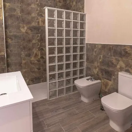 Moderna Casa En El Centro De